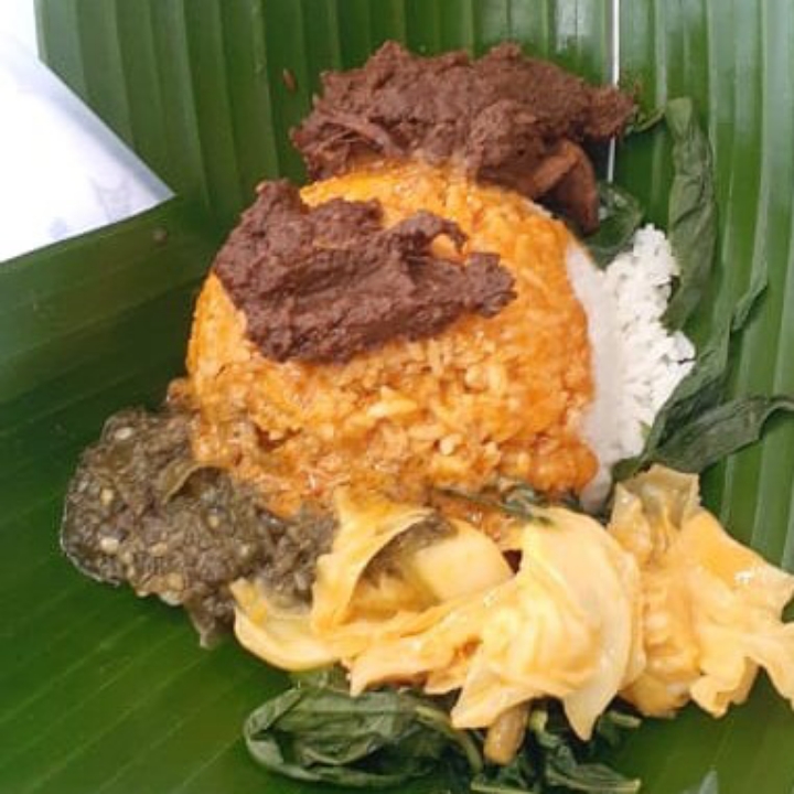 Nasi Rendang Bungkus Daun