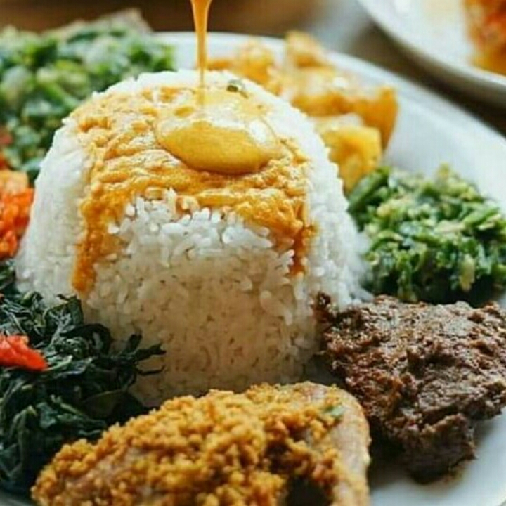 Nasi Rendang Sapi