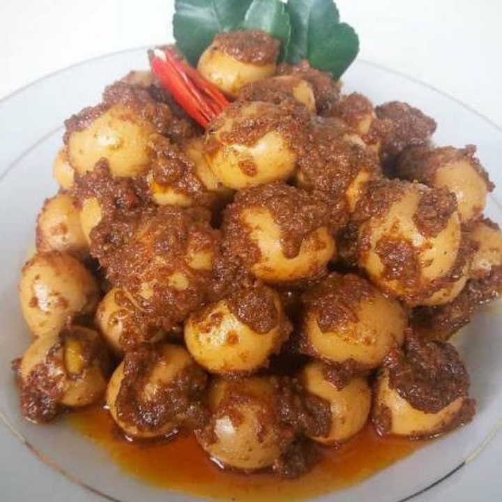 Nasi Rendang Telur
