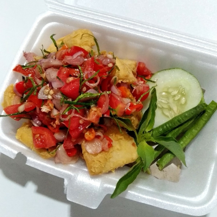 Nasi Tahu Krispi Sambal Matah 