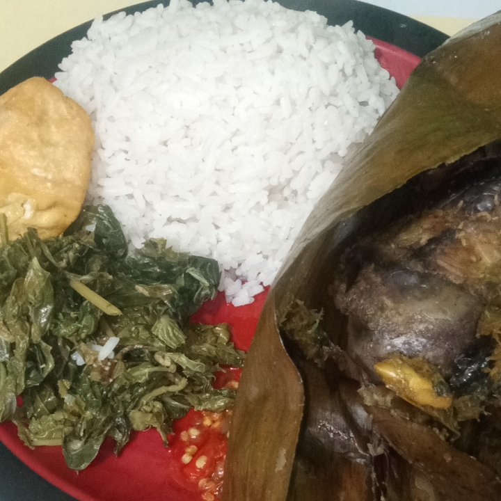 Nasi Tahu Pepes Ati
