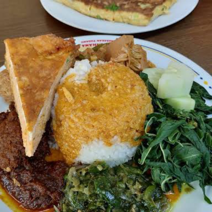 Nasi Telur Dadar
