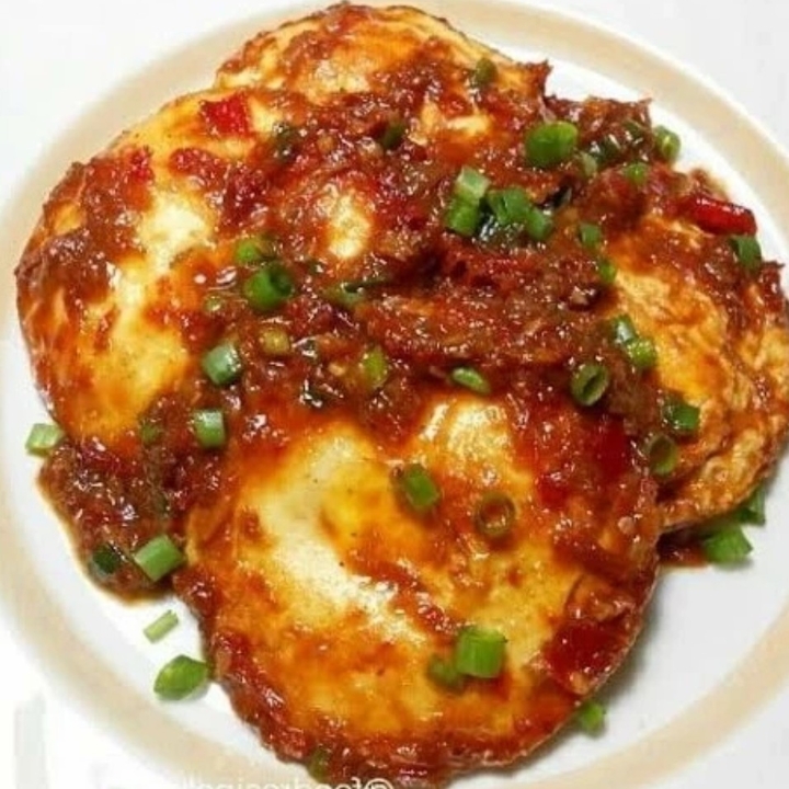 Nasi Telur Dadar Saos