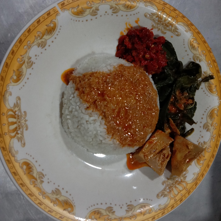 Nasi Telur Mata Sapi
