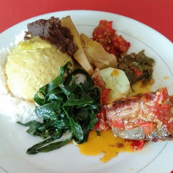 Nasi Tongkol Balado