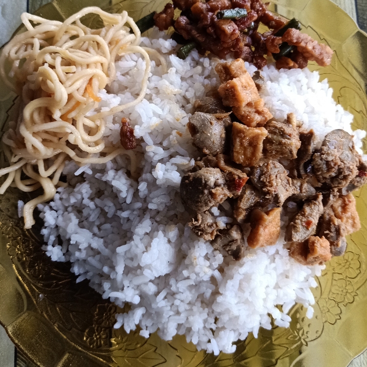 Nasi Uduk Hati