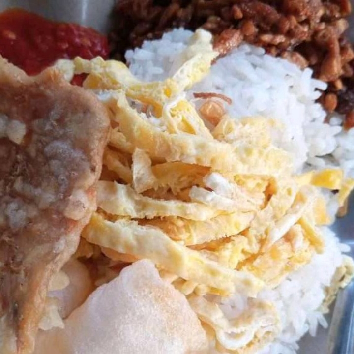Nasi Uduk Tempe Goreng
