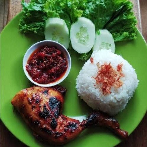 Nasi ayam Bakar