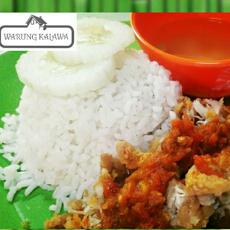 Nasi ayam geprek