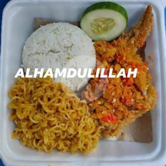 Nasi ayam geprek mie Dapur Irghi