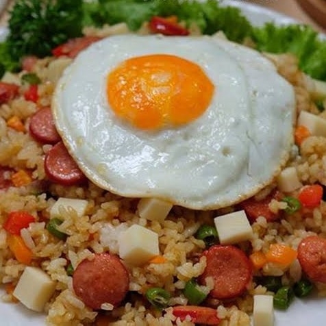 Nasi goreng sosis