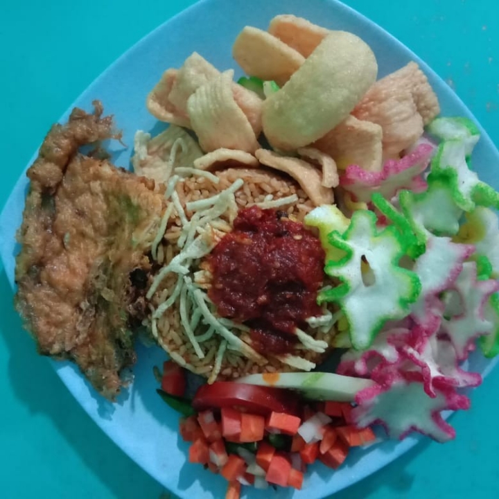 Nasi goreng telur