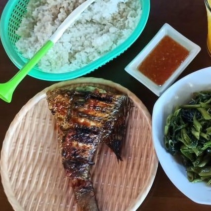 Nasi ikan bakar 