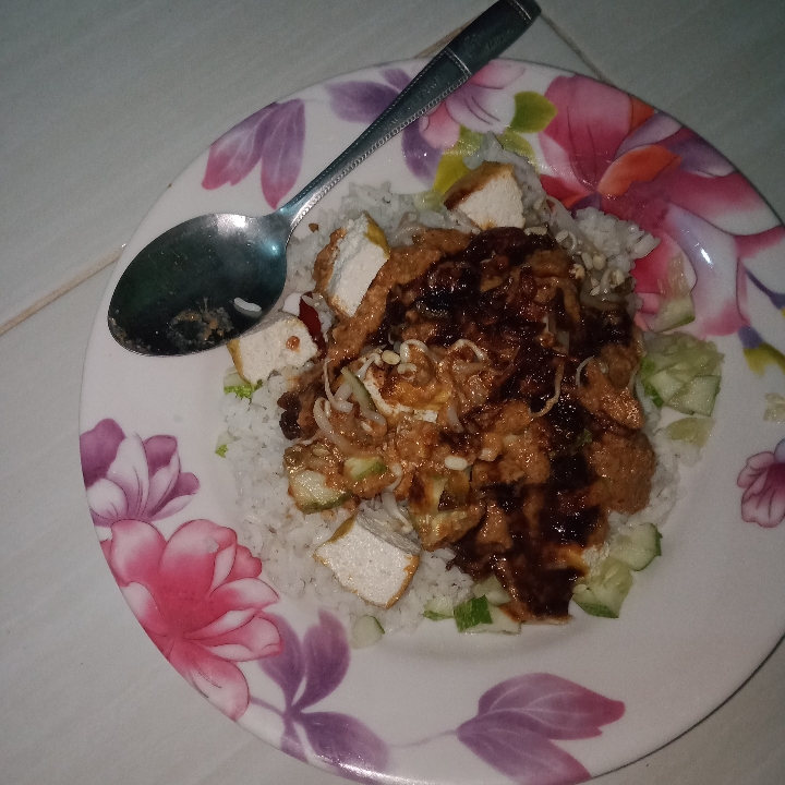Nasi lengkoh