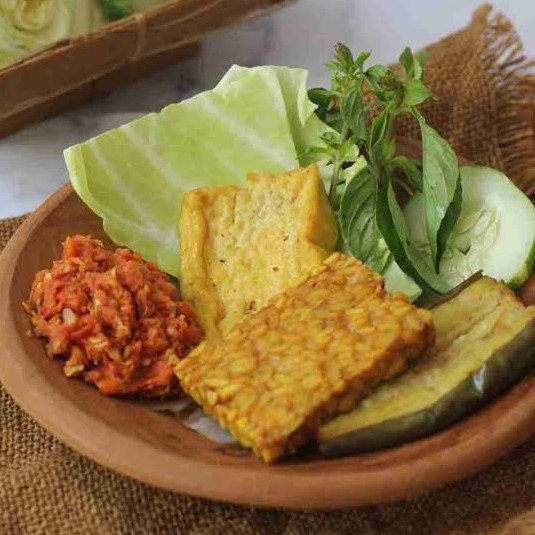 Nasi tahu tempe goreng