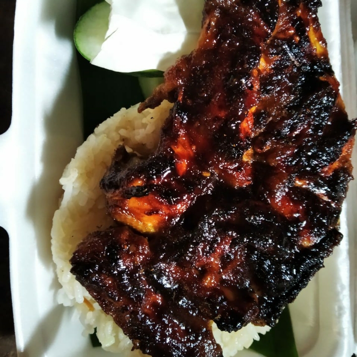 Nasiliwet Ayam Bakar Kampung