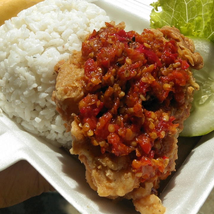 Nasput Ayam Geprek Sedang