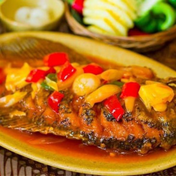 Nila Asam Manis