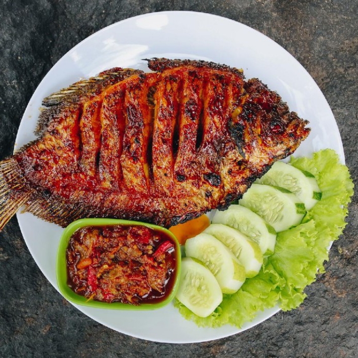 Nila Bakar Tanpa Nasi