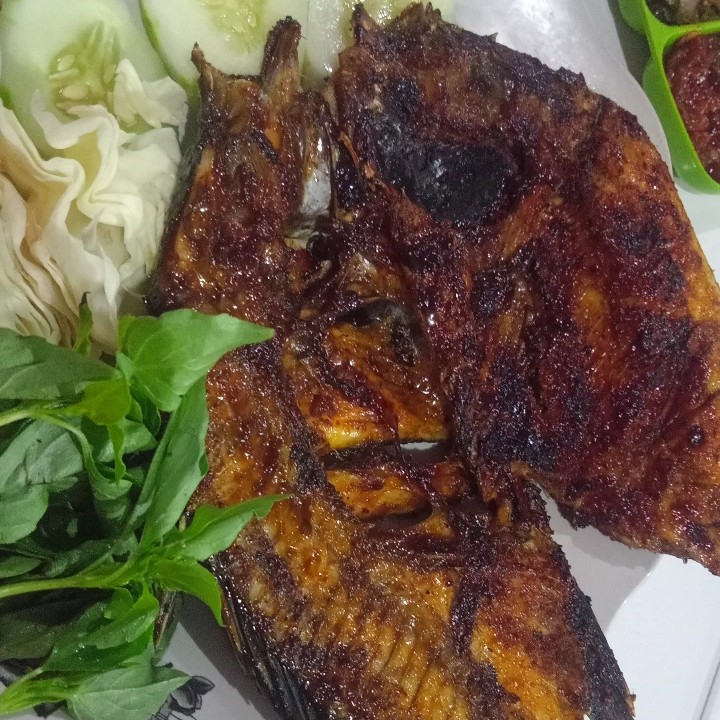 Nila Bakar Tanpa Nasi