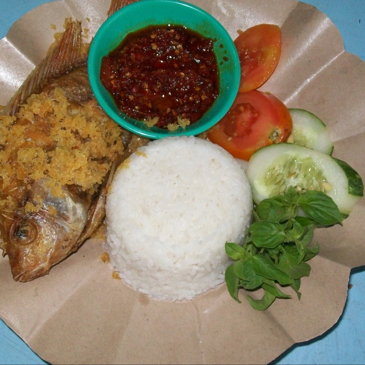 Nila Goreng Kremes
