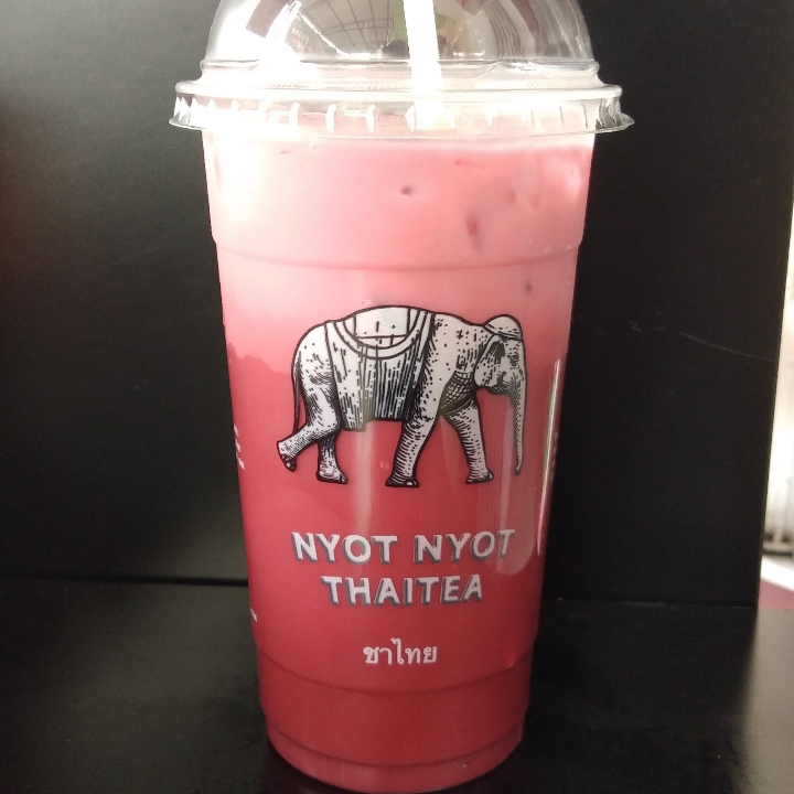 NyotNyot Thai Tea Red Velvet