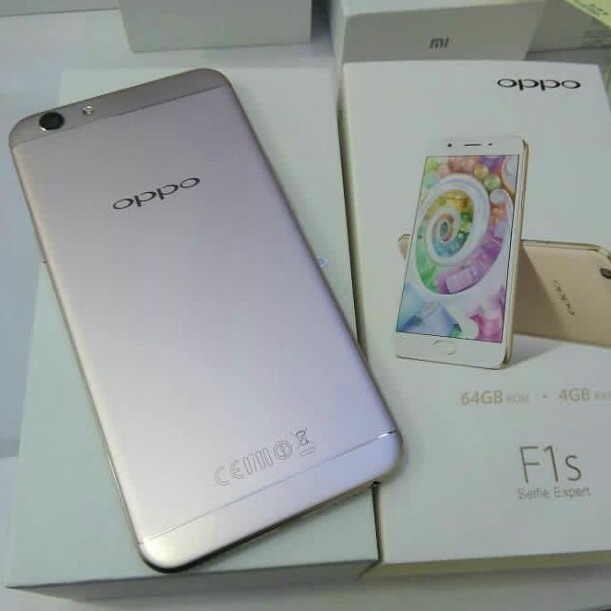OPPO F1
