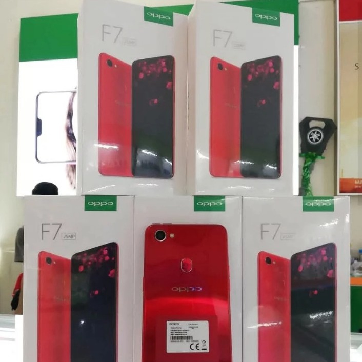 OPPO F7 