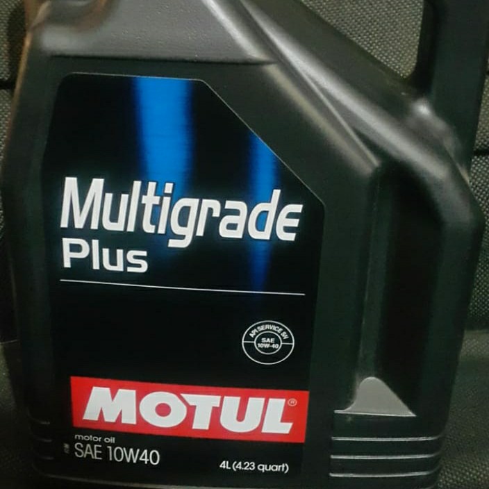 Oli Mobil Motul 10w-40