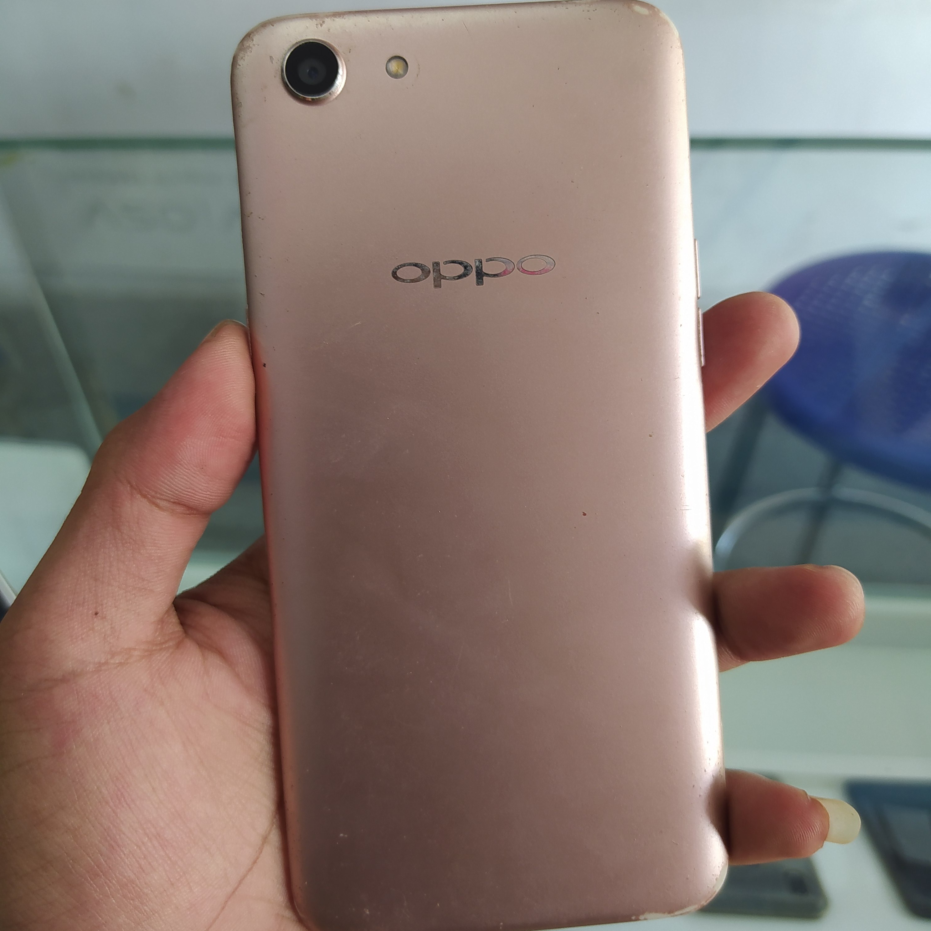 Oppo A83 2