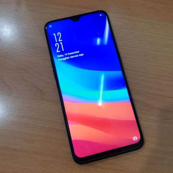 Oppo F9