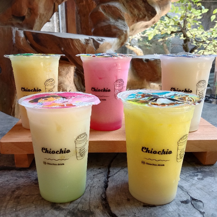 Orange Yakult