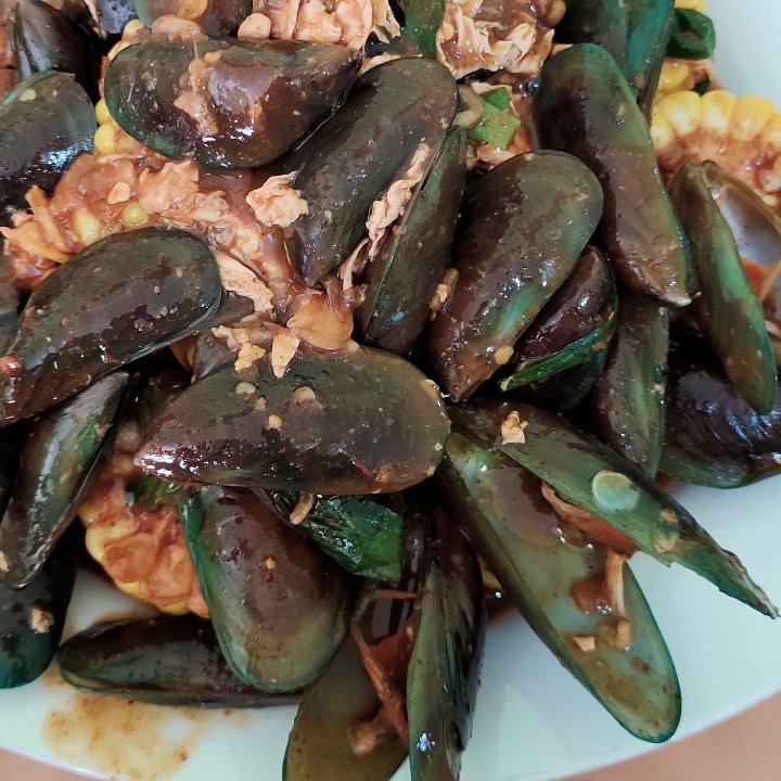 Oseng Kerang Ijo 3