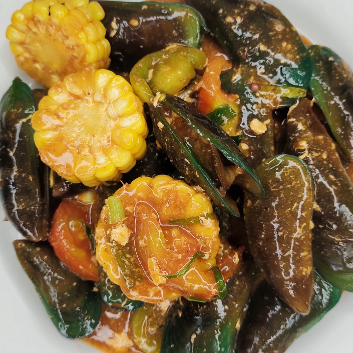 Oseng Kerang Ijo 4