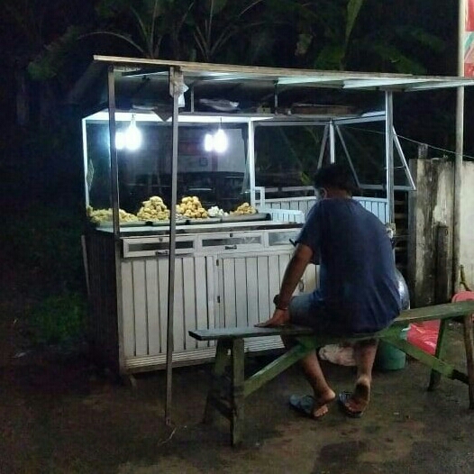 PAJAGAN- GORENGAN DEPAN ALFAMART PAJAGAN