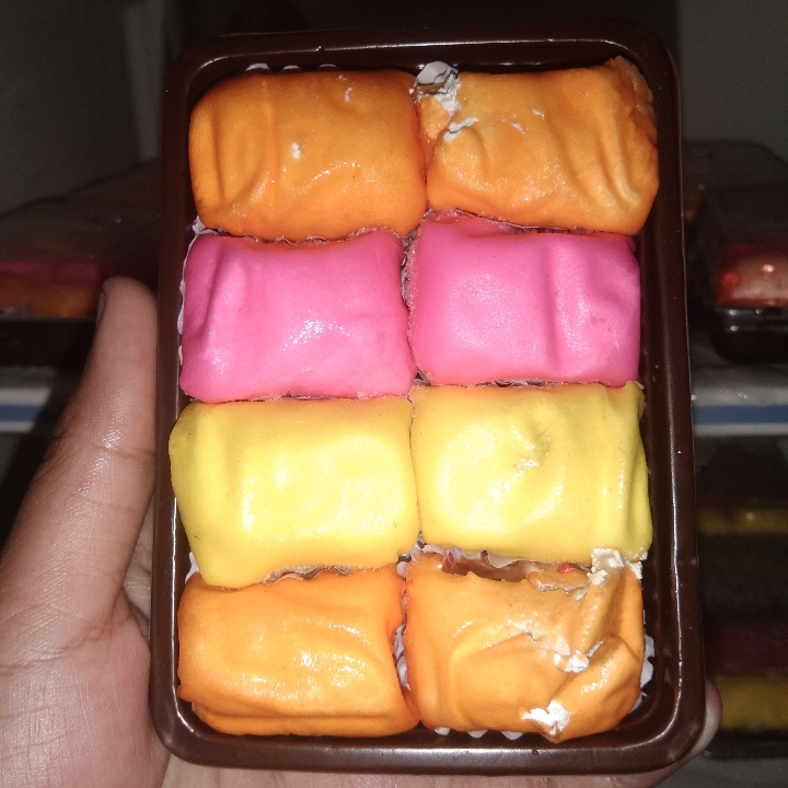 PANCAKE DURIAN MINI ISI 8