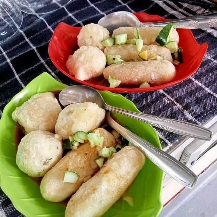 PEMPEK