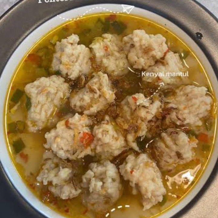 PENTOL KRIWIL KUAH PEDAS