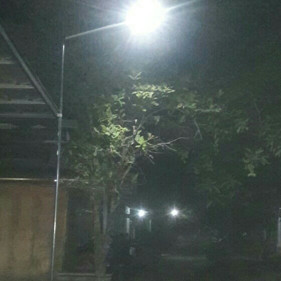PJU Tenaga Surya 90W 5