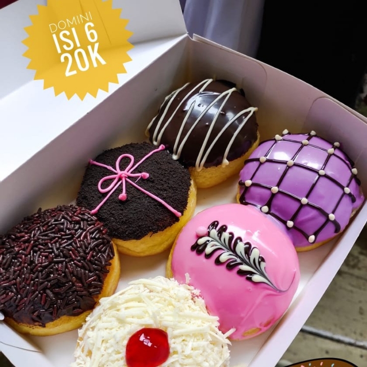 PO Donat Mini  Isi 6 Haneen Donuts