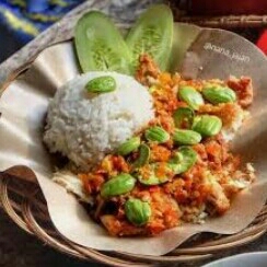 Paket Ayam Geprek Pete