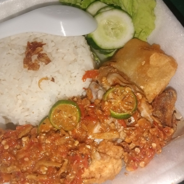 Paket Ayam Geprek Sambal Teri