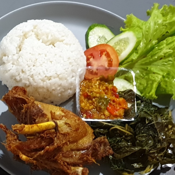 Paket Ayam Kampung