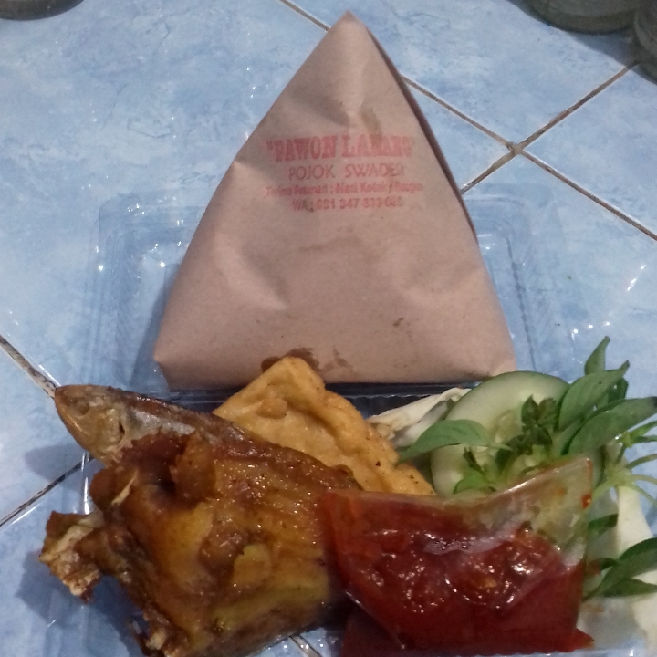 Paket Ayam Kampung Goreng Lalapan