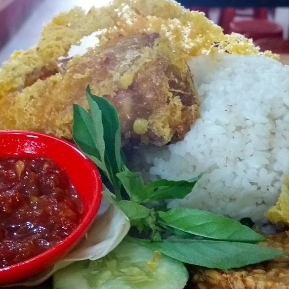 Paket Ayam Kremes Spesial