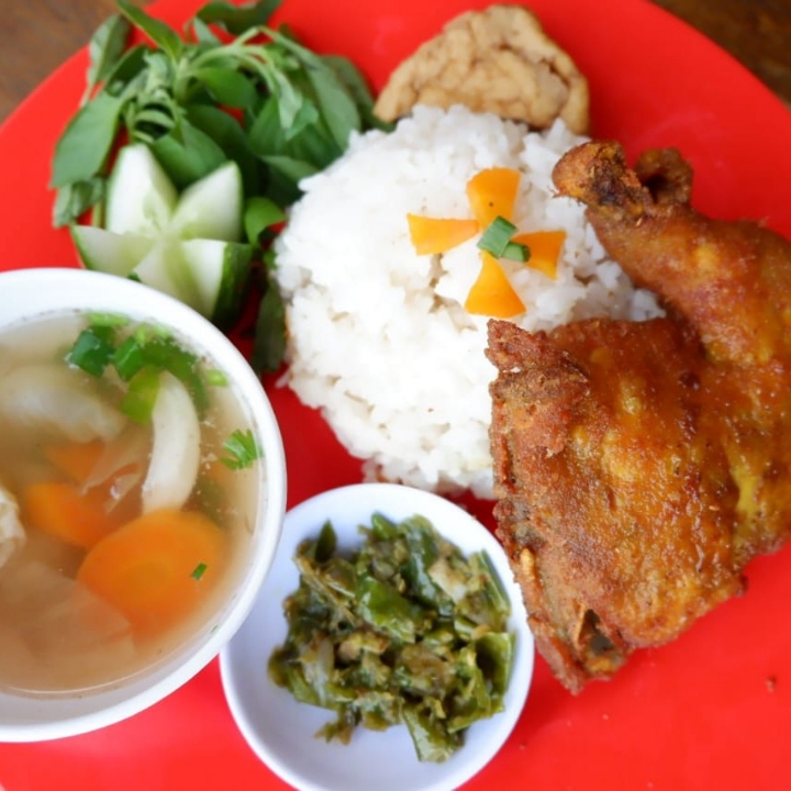 Paket Ayam Mercon Sop