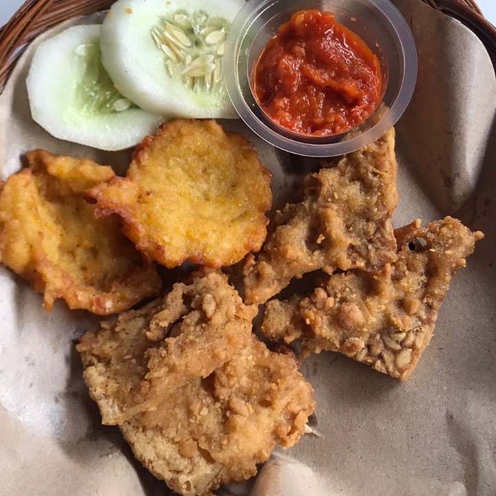 Paket Goceng