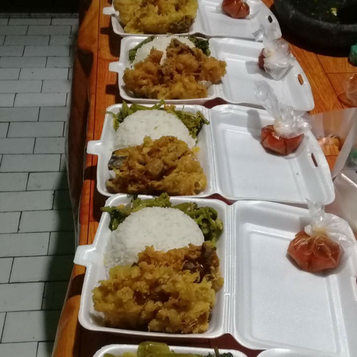 Paket Hemat Nasi Ayam Kremes 2