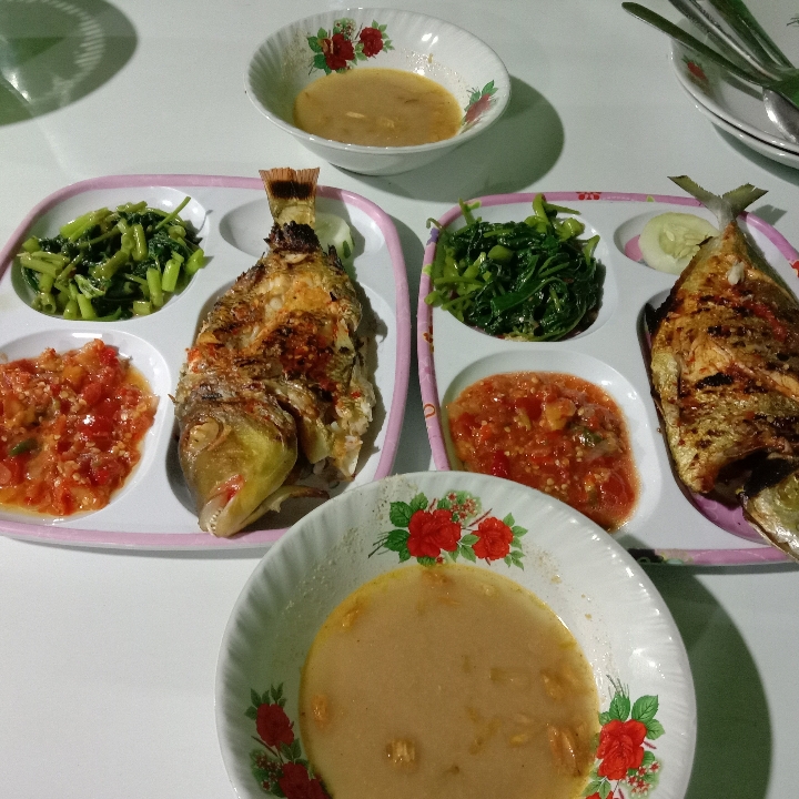 Paket Ikan Batu Bakar