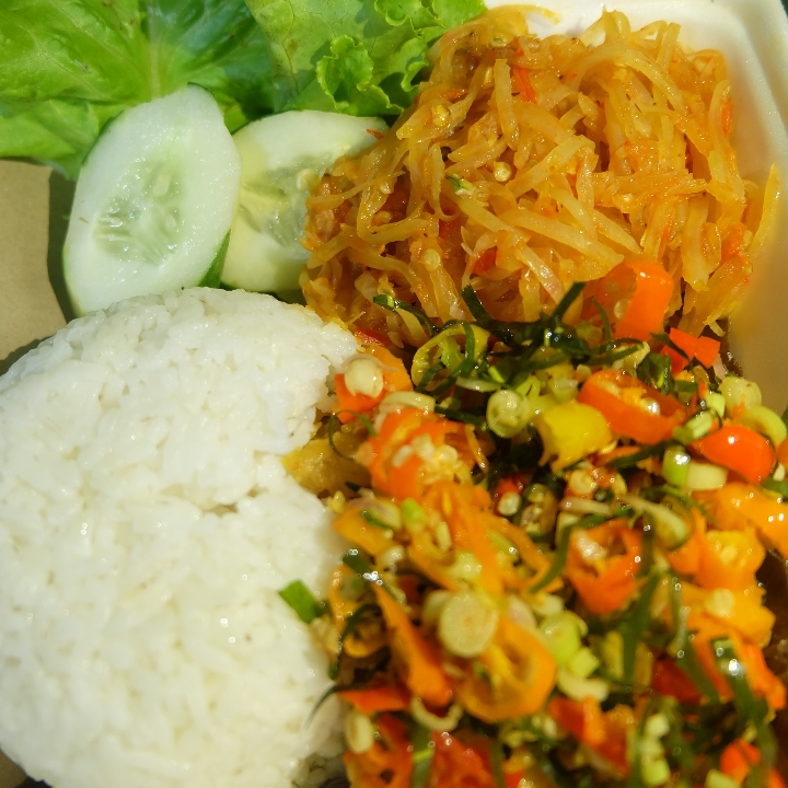 Nasi Ayam Gepuk Sambel Matah Paket Komplit